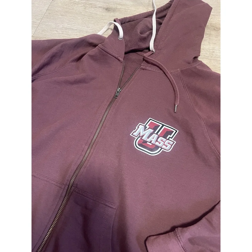 UMass Amherst Full Zip Mens Red Hoodie Size Large Long Sleeve NCAA Massachusetts
